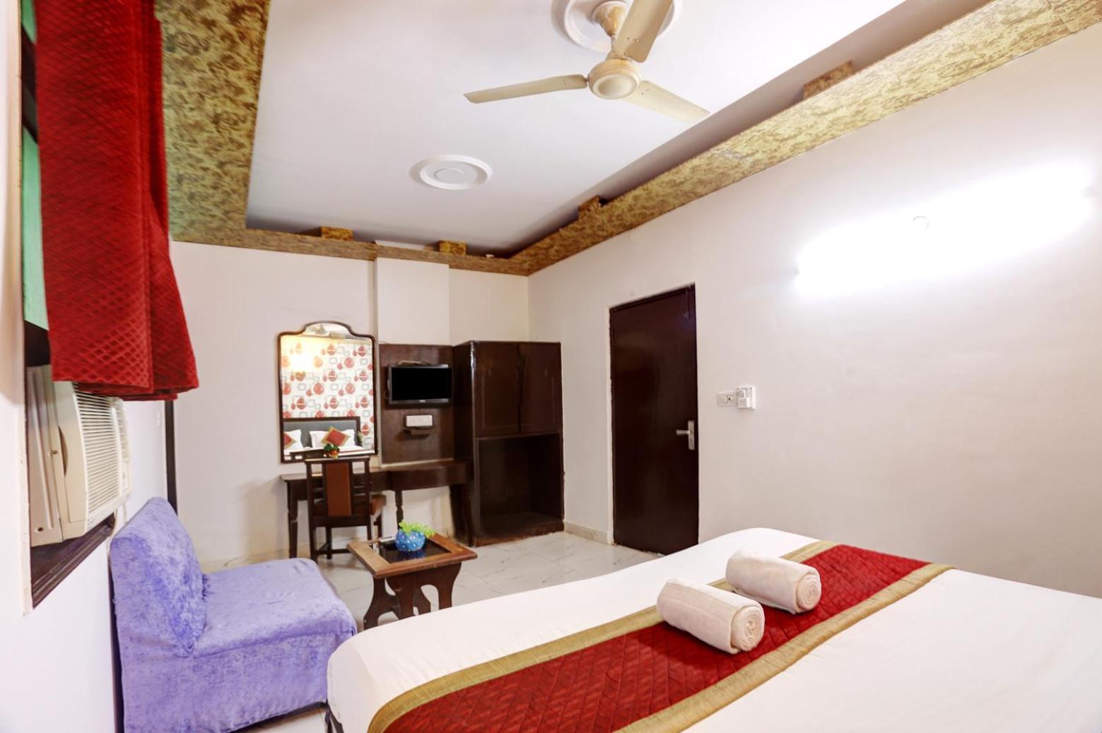Hotel Delhi Darbar Kültér fotó